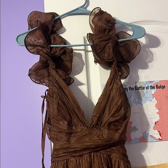 Storia Dresses & Skirts - Storia Brown Ruffled Dress